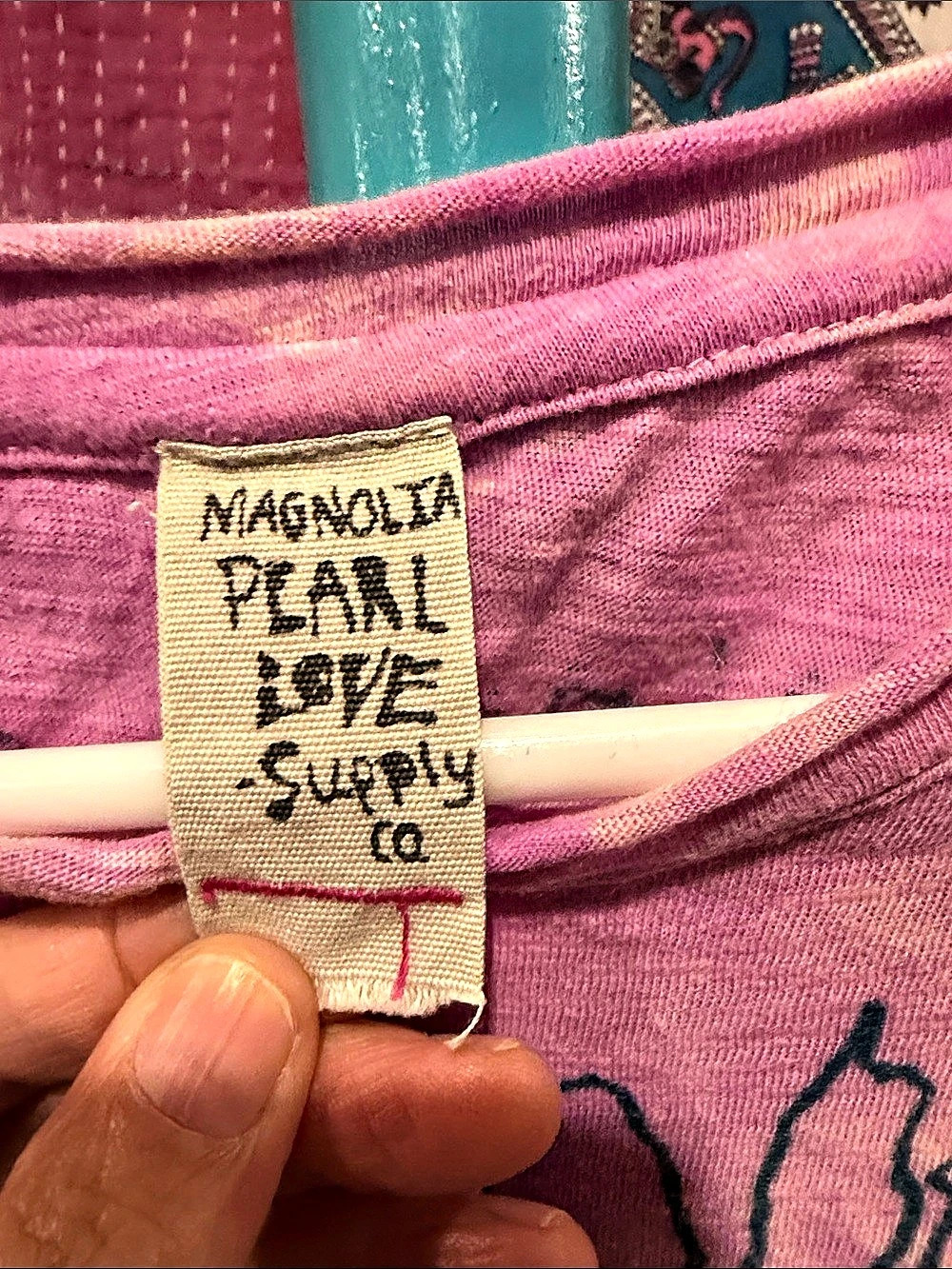 Magnolia Pearl Lahaina Strong Tee Graphic Short Sleeve Pink & Purple - Picture 4 of 5